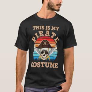 Vintage-Totenkopf mit einem Auge und Schwertern Da T-Shirt