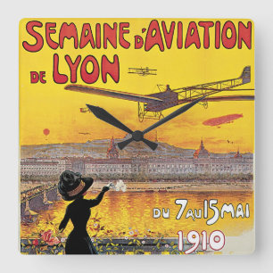 Vintage Travel, Aviation Airplanes, Lyon, Frankrei Quadratische Wanduhr