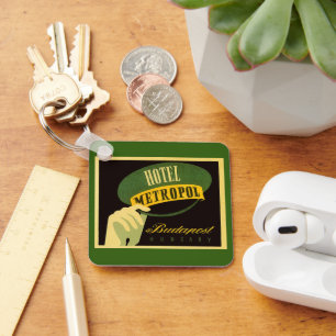 Vintage Travel Budapest Ungarn Bellhop Hat Schlüsselanhänger