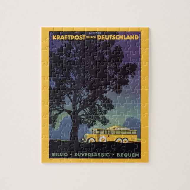 Vintage Travel, Deutschland, Gelber Bus bei Nacht Puzzle (Vertikal)