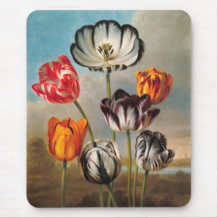 Vintage Tulip-Blume in einer Landschaft Mousepad