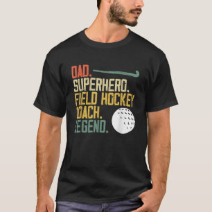 Vintage-Vater-Superheld für ein Field-Hockey-Train T-Shirt