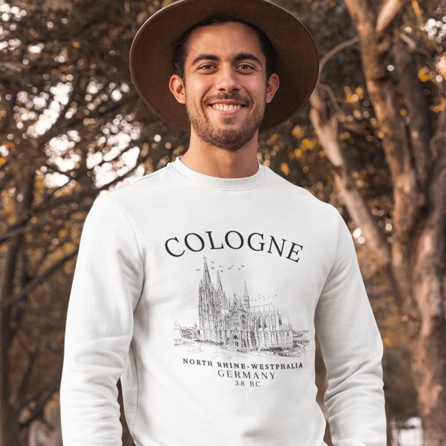 Vintage View of Cologne Cathedral Germany Sweatshirt (Von Creator hochgeladen)