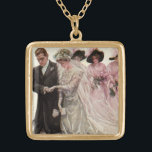 Vintage Viktorianische Hochzeitsfeier Braut und Br Vergoldete Kette<br><div class="desc">Vintage Illustration Liebe und Romantik Viktorianische Hochzeitszeremonie Bild mit der Braut und Bräutigam zu heiraten. Die Jungvermählten knien auf einem Kissen und die Brautmädchen tragen elegante extravagante Hüte mit Federn und halten Sträucher von Blume. Künstlerin: Harrison Fisher,  mit dem Titel The Wedding.</div>
