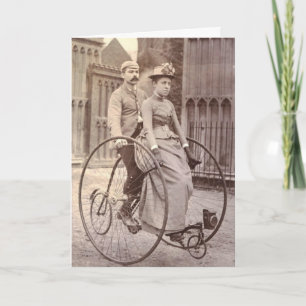 Vintage viktorianisches Paar auf einem Tandem-Fahr Karte