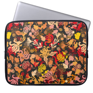 Vintage, von Hand gezeichnete, nahtlose Blumenmust Laptopschutzhülle