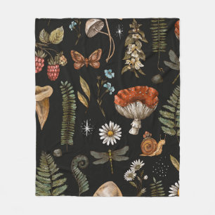 Vintage Waldlandschaft nahtlos Muster. Amanita  Fleecedecke