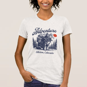 Vintage-Wanderkatze-Abenteuer wartet auf benutzerd T-Shirt