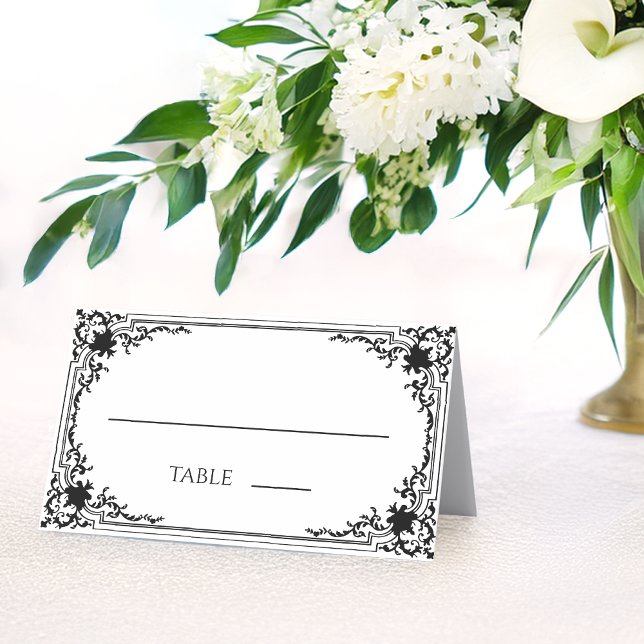 Vintage Wedding Black and White Elegante Antique Platzkarte (Von Creator hochgeladen)