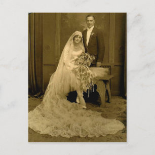 Vintage Wedding Bride and Groom Postkarte