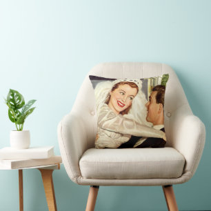 Vintage Wedding Newlyweds, Happy Bridge and Groom Kissen