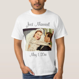Vintage Wedding Newlyweds, Happy Bridge and Groom T-Shirt