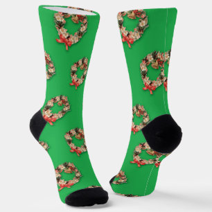 Vintage-Weihnachtsmuster, florale Kränze auf Grün Socken