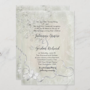 Vintage White on White Floral Butterfly Wedding Einladung