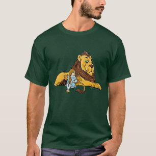 Vintage-Zauberer von Oz, Dorothy und Toto mit Löwe T-Shirt