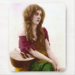 Vintage Zigeunerin Farbgetöntes Foto in Lila Mousepad