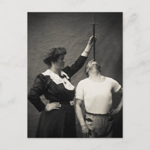 Vintage-Zirkus-Seitenshow-Schwertschlucker-Freak Postkarte