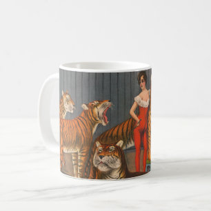 Vintage-Zirkusposter einer Frau mit sechs Tigern. Kaffeetasse