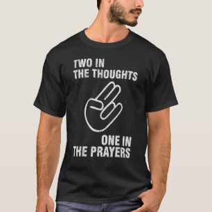 Vintage Zwei in den Gedanken, einer im Gebet T-Shirt