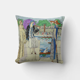 Vintagen 1920er-Jahre Ladys bei Crew Race Regatta Kissen