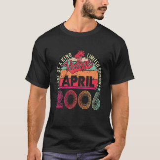 Vintager 16. Geburtstag Phantastisch seit April 20 T-Shirt