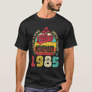 Vintager 37. Geburtstag Phantastisch seit November T-Shirt