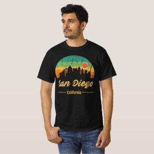 Vintager 80er San Diego City Skyline Retro Sunset T-Shirt
