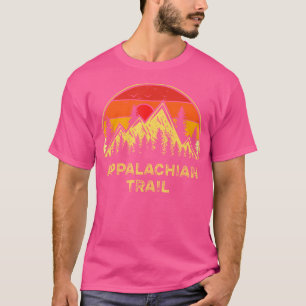 Vintager Appalachen Wandern neben dem Wasser T-Shirt
