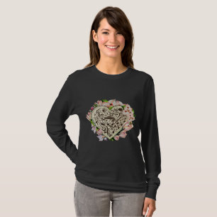 Vintager Art Musiknoten im Herzen mit Blumen T-Shirt