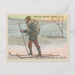 Vintager australischer Postbote, der Post auf Skis Postkarte