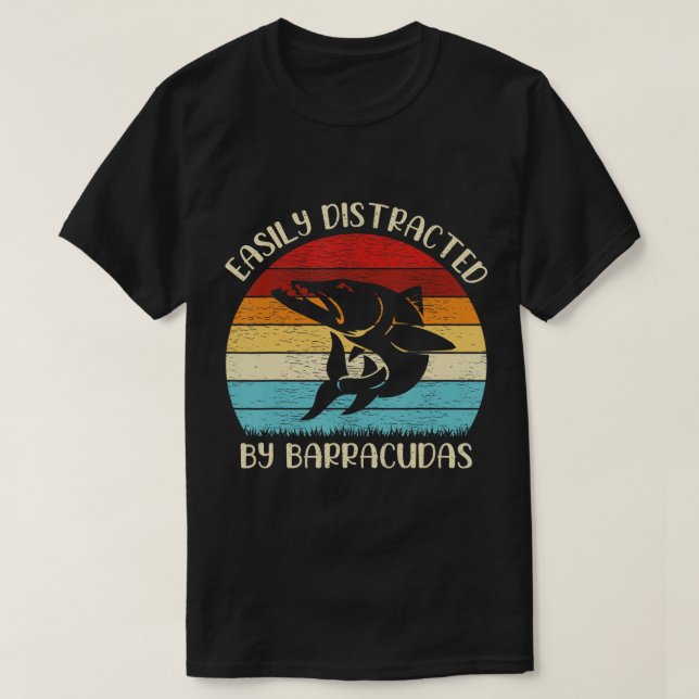 Vintager Barracuda-Fisch, der leicht von T-Shirt (Design vorne)