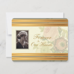 Vintager Blumenstrauß mit Fotorahmen Ankündigung