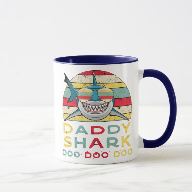 Vintager Daddy Shark "Doo Doo Doo Doo" Tasse (Rechts)