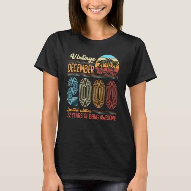 Vintager Dezember 2000 Geburtstag T-Shirt (Vorderseite)