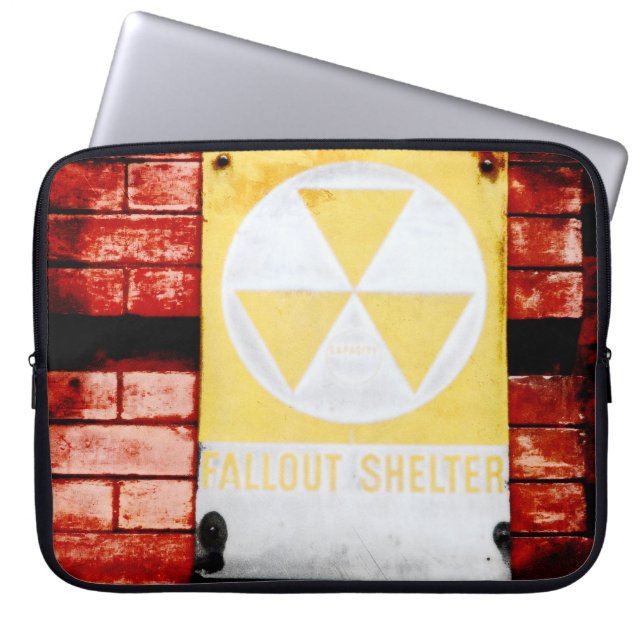 Vintager Fallout Shelter Grunge Laptop-Computer-Sp Laptopschutzhülle (Vorderseite)