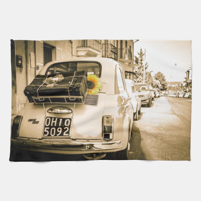 Vintager Fiat 500 in den Italien-Teetüchern Handtuch (Horizontal)