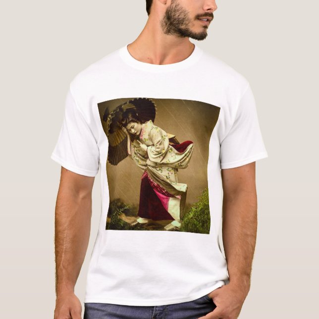 Vintager Geisha in einem T-Shirt (Vorderseite)