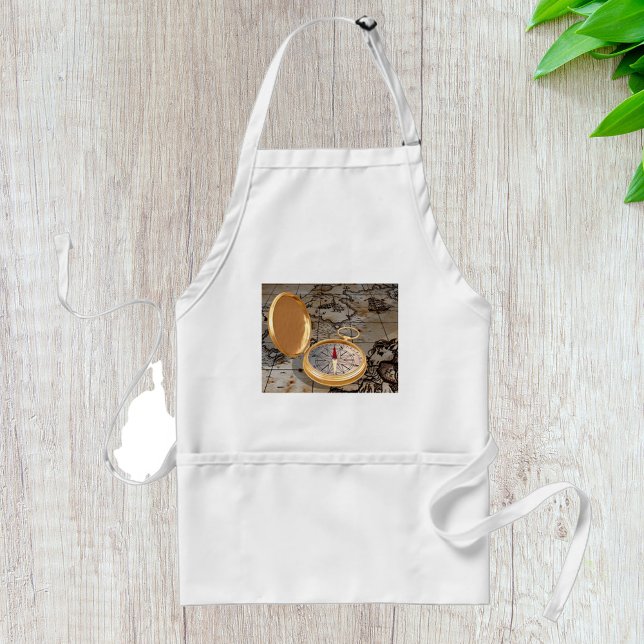Vintager Goldkompass auf antiker Piratenkarte Schürze (Von Creator hochgeladen)