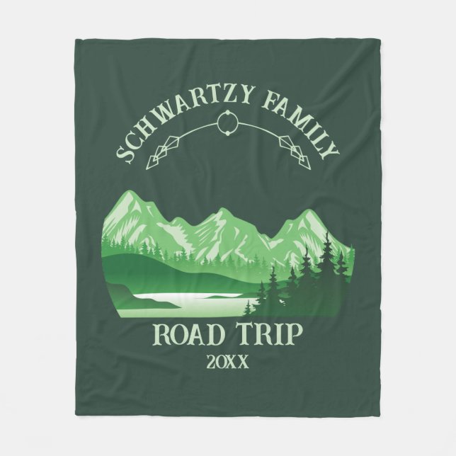 Vintager grüner Berg Sonnenuntergang Fleecedecke (Vorderseite)