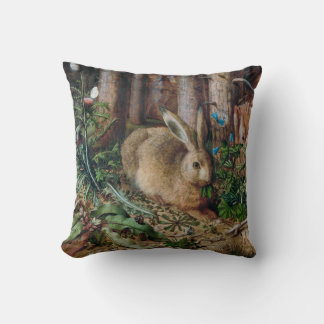 Vintager Hase im Wald - Hans Hoffmann Kissen