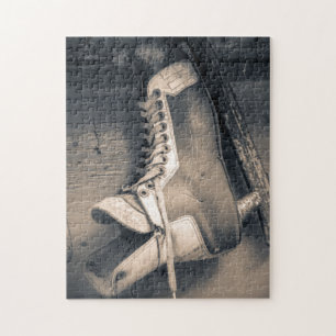 Vintager Hockey-Skate BW Puzzle