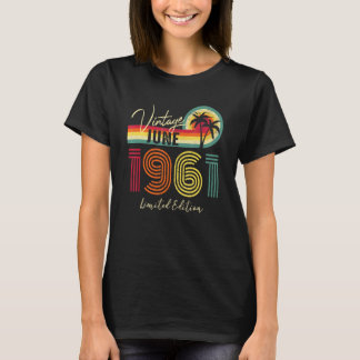 Vintager Juni 1961 61. Geburtstag 61 Jahre alt T-Shirt