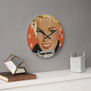 Vintager Kaffee, glückliche Frau mit Retro Coffee  Große Wanduhr