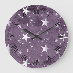 Vintager lila Hintergrund mit silbernen Sternen Große Wanduhr