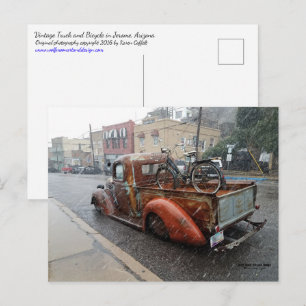 Vintager LKW mit Fahrrad / Jerome, Arizona Postkarte