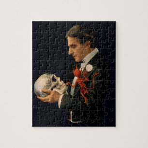 Vintager Magier, Thurston, der einen menschlichen  Puzzle