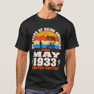 Vintager Mai 1933 90 Jahre alter Fischfang 90. Geb T-Shirt