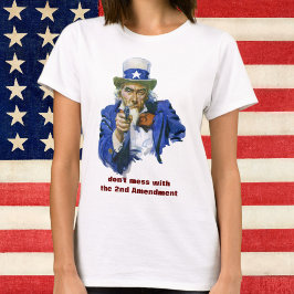 Vintager Patriotischer Onkel Sam mit Star Hat und T-Shirt