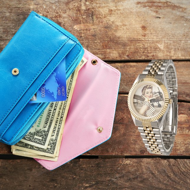 Vintager Pinup Girl & WW2 Flugzeug, elegant Armbanduhr (Von Creator hochgeladen)