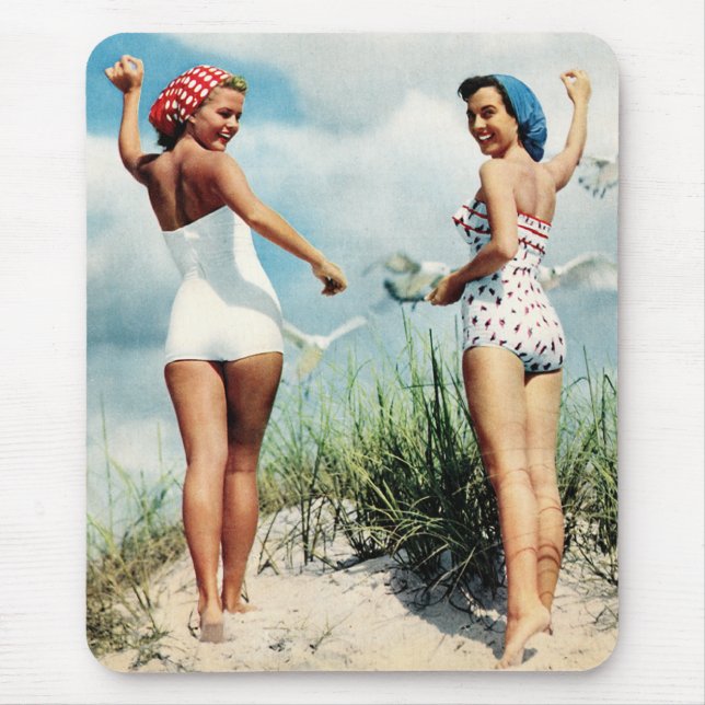 Vintager Retro Frauen-60er, der Strand-Mädchen Mousepad (Vorne)